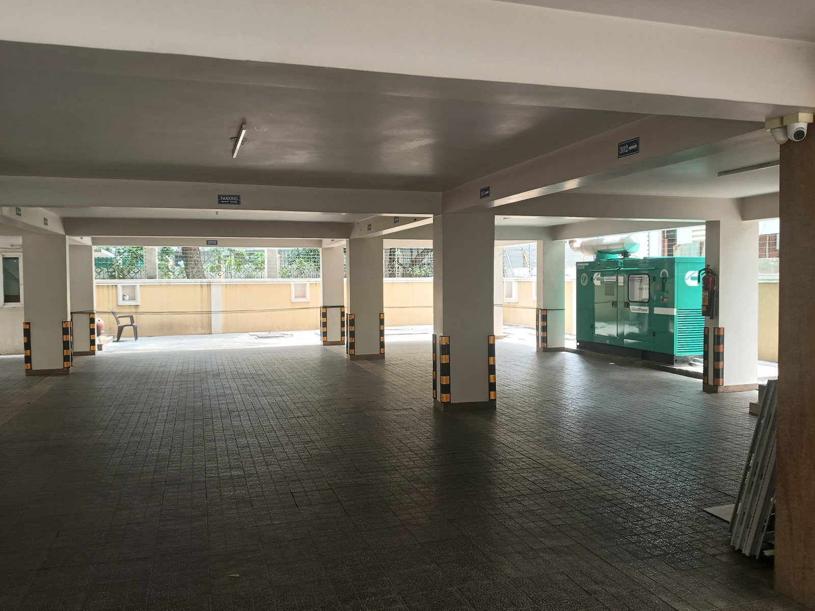 Commercial office space in Madhapur for Rent