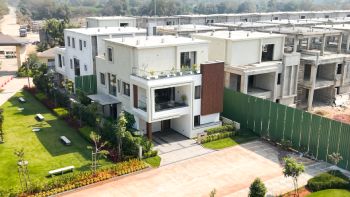 MAYFAIR SUNRISE VILLAS