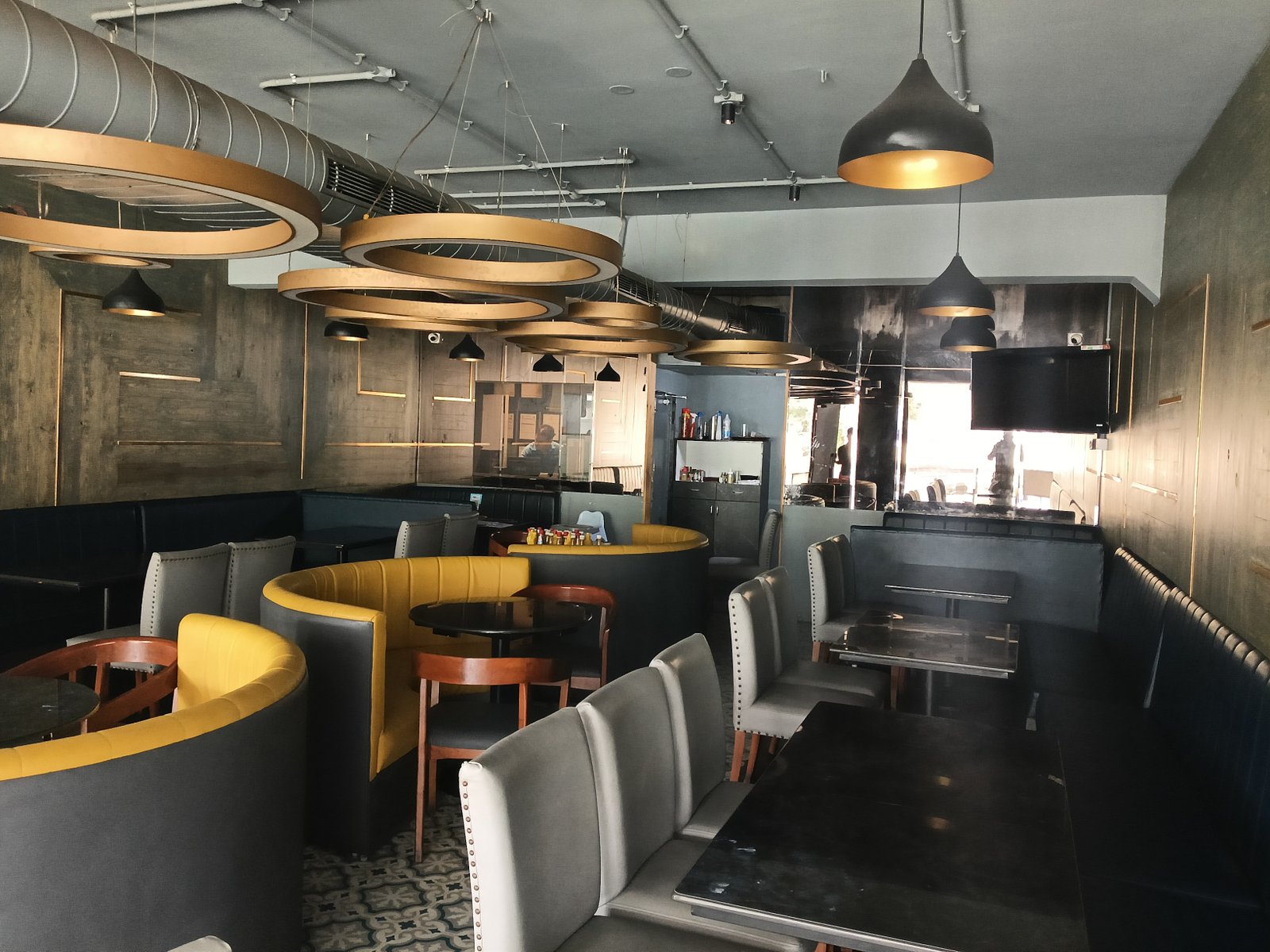 Ground floor commercial space for rent in Jubilee hills