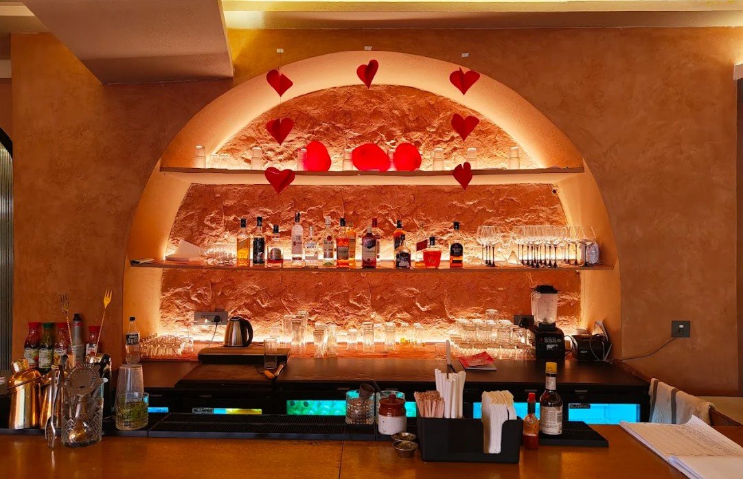 Bar and Restaurant For Sale in Hyderabad