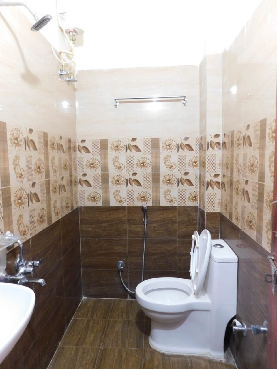 2bhk fully furnished flats for rent in Kondapur