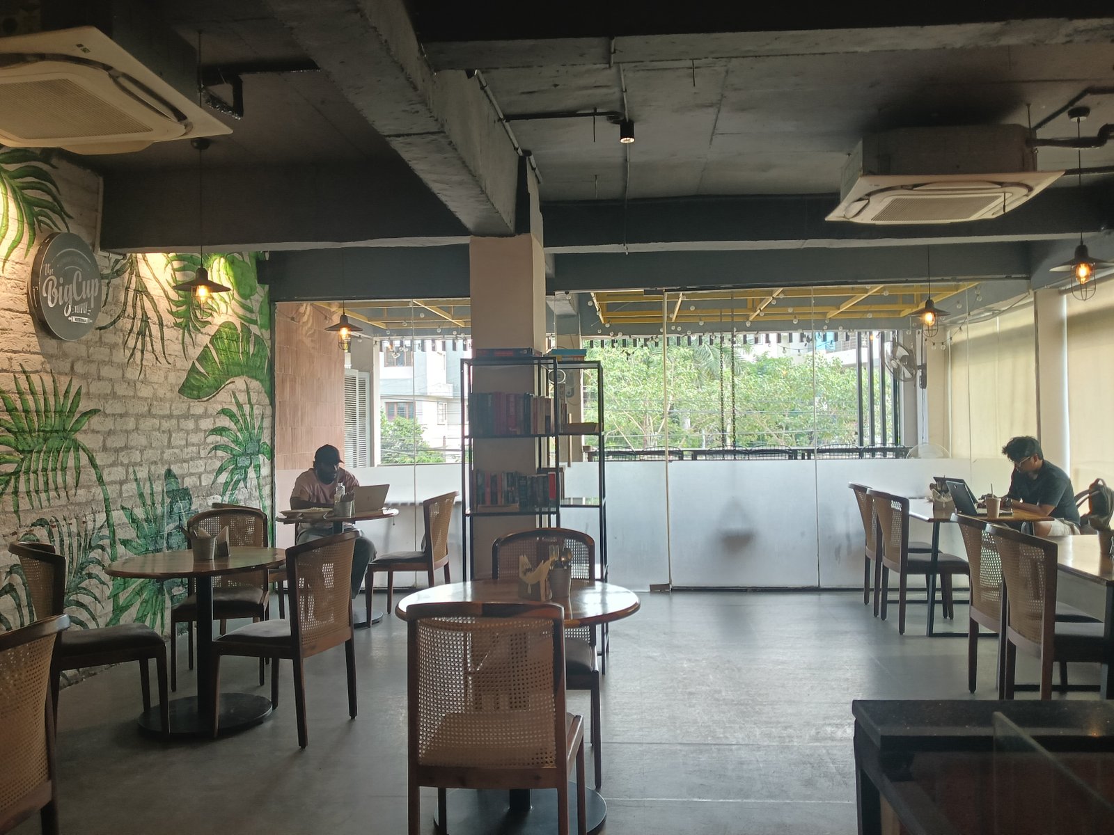 Running Cafe for sale / Running Business For Sale