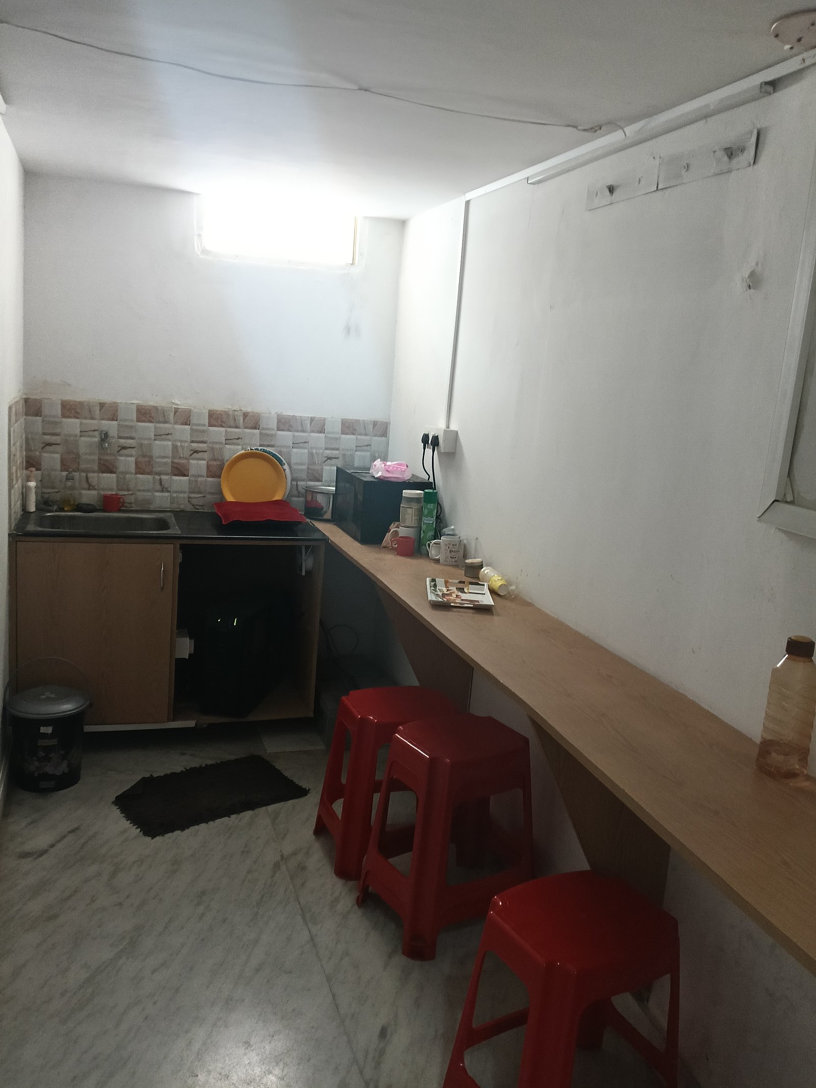 Office space for rent in Madhapur With Furniture