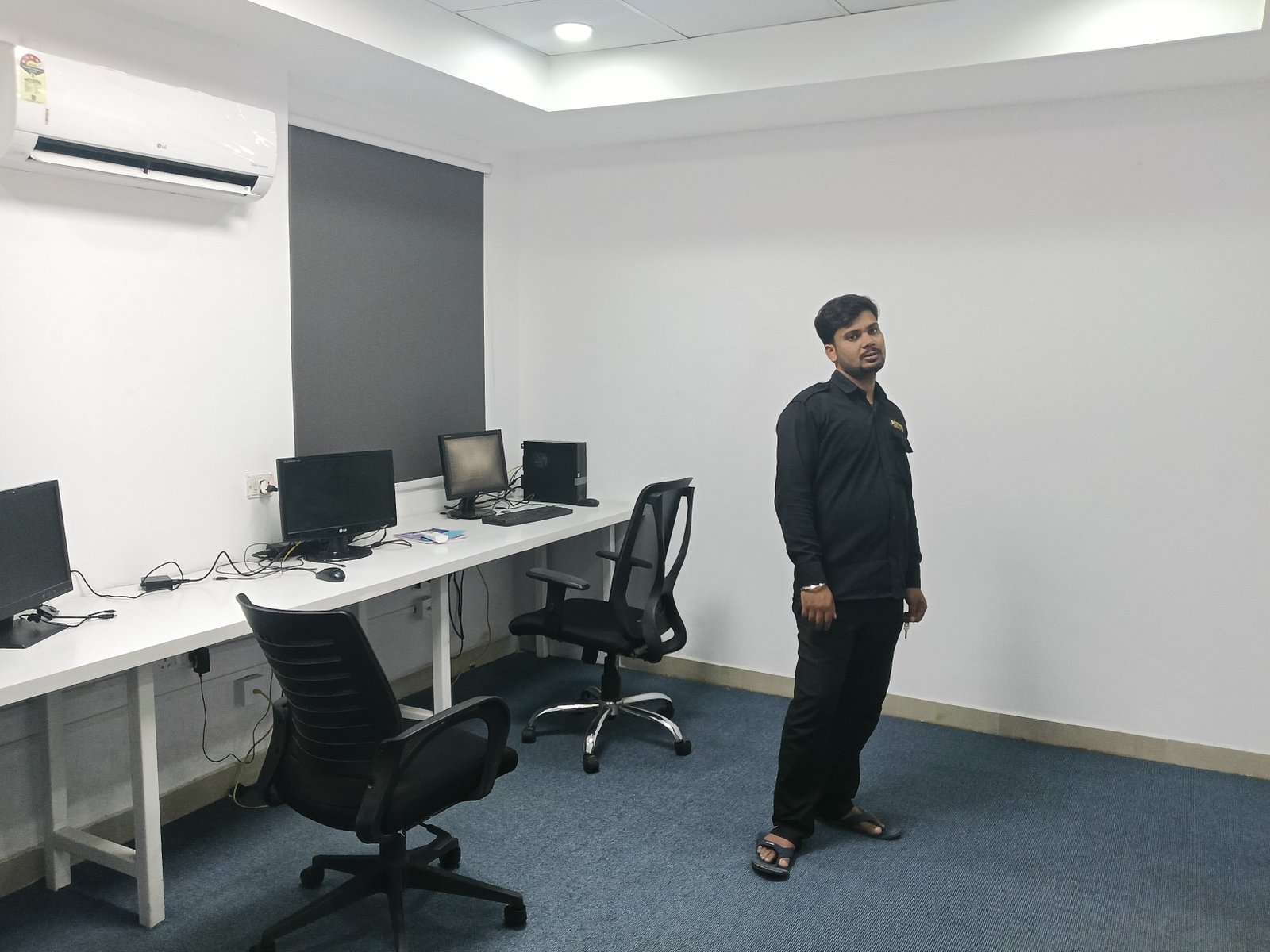 Office space for rent in Madhapur With Furniture