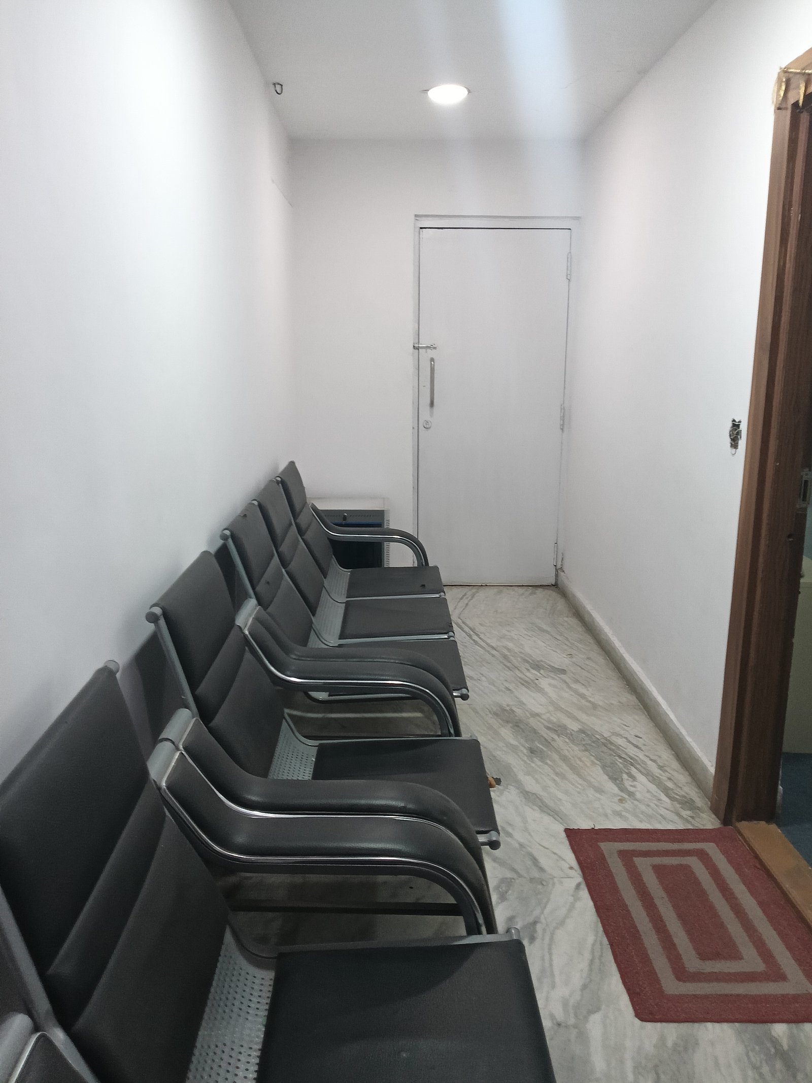 Office space for rent in Madhapur With Furniture