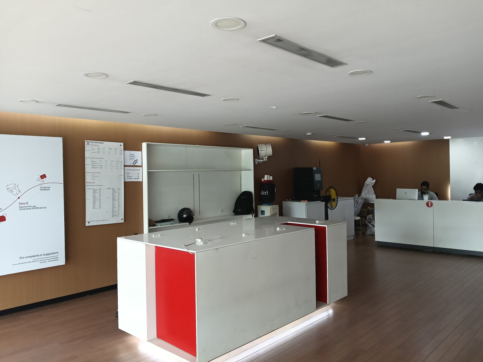 Ground floor commercial space for rent in Hi-tech City