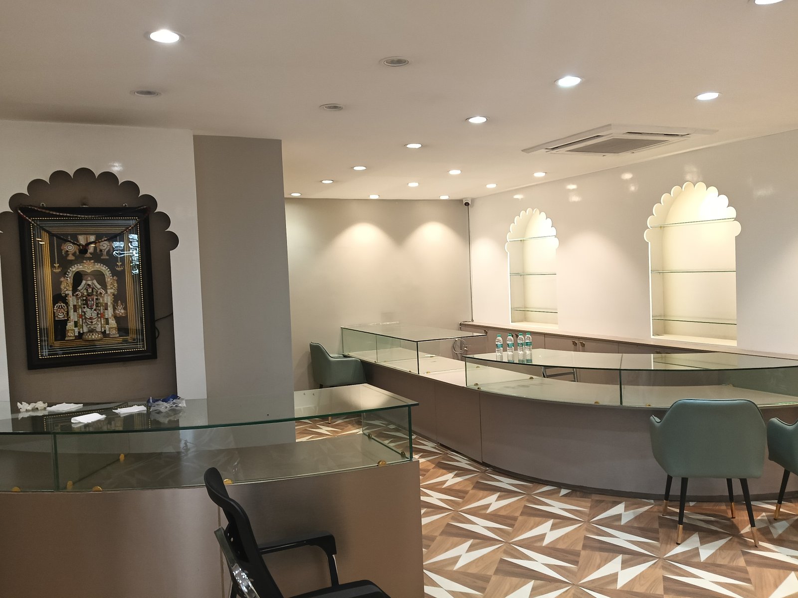 Ground floor commercial space for rent in Film Nagar