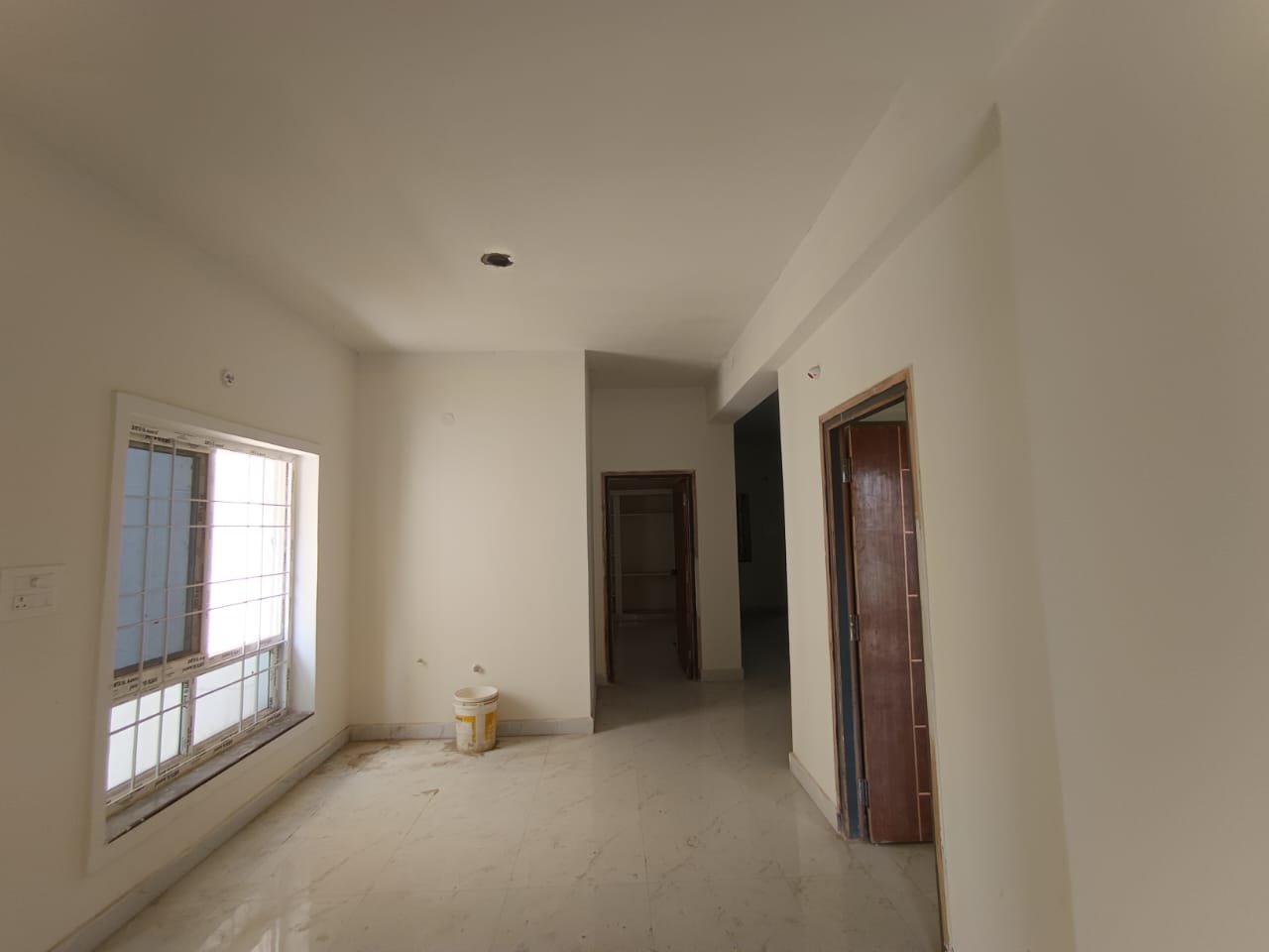 2bhk flat for sale in rodamestri nagar