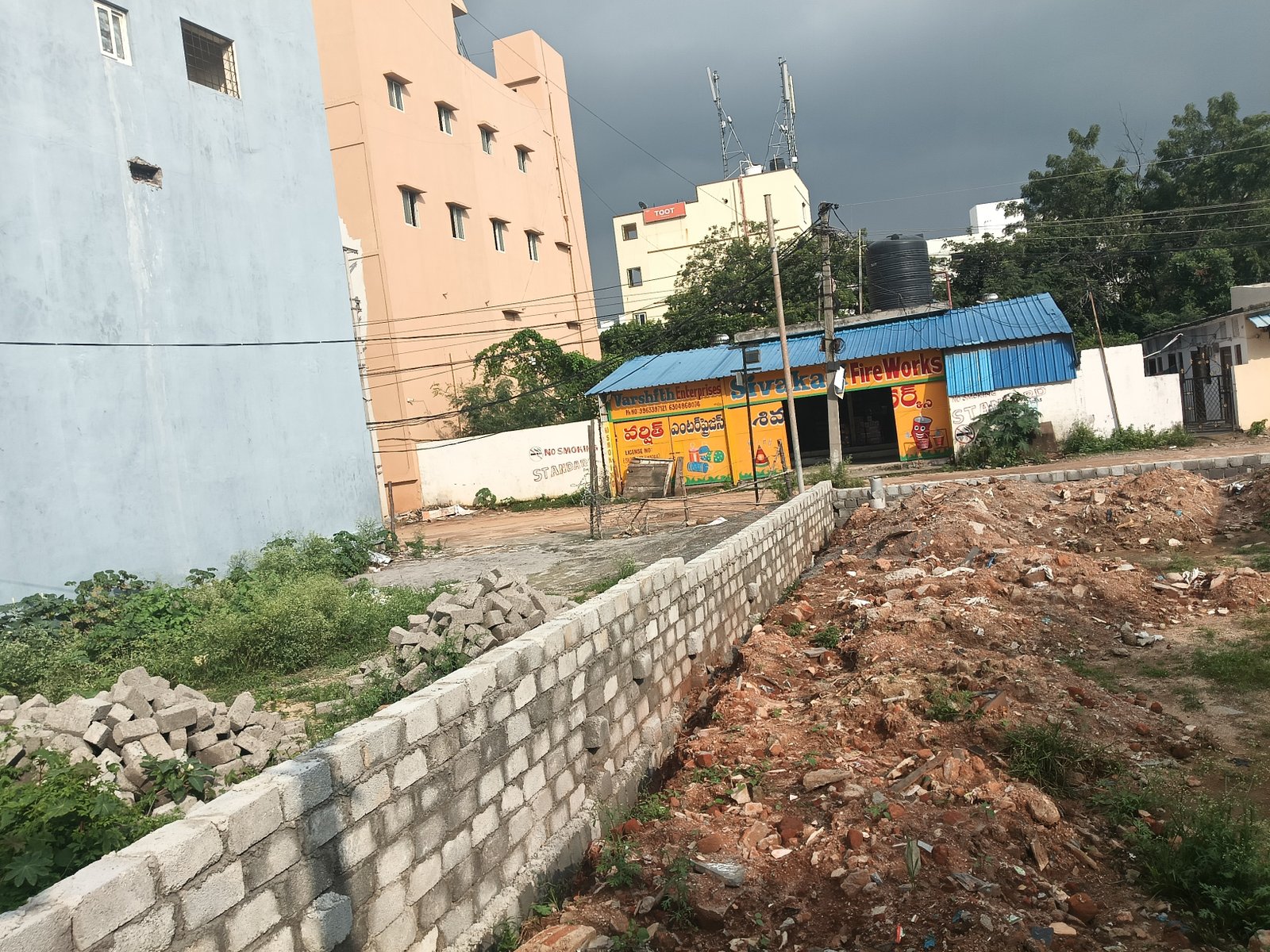 Open land for sale in gajuramaram