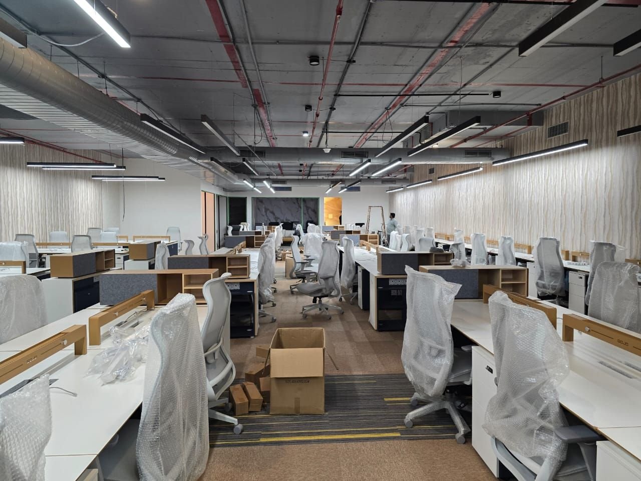 Plug and Play Office For Rent - Fully Furnished Space For Rent