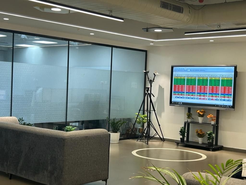 Plug n play Office space for rent in Madhapur