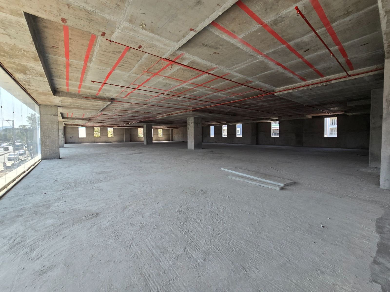 Commercial Space Available For Rent