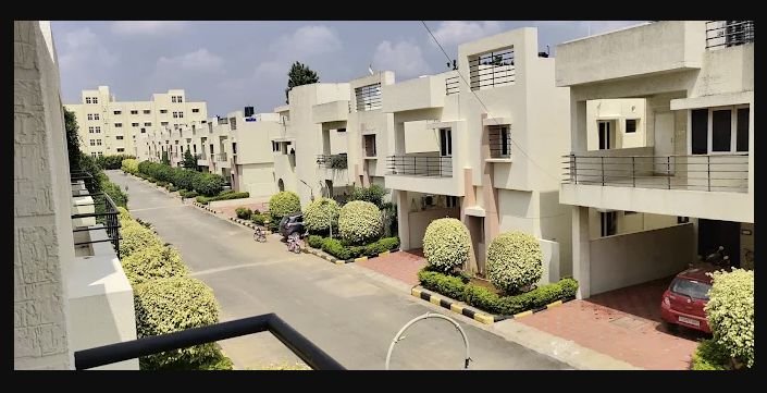 Villa For Sale in Siri Sampadha Residency Kompally