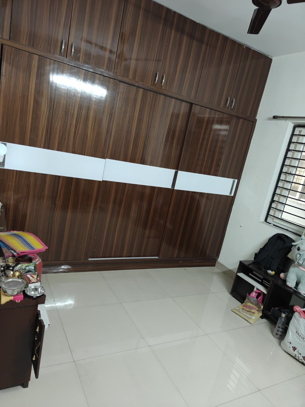 3BHK Flat Available in Jains Carlton Creek