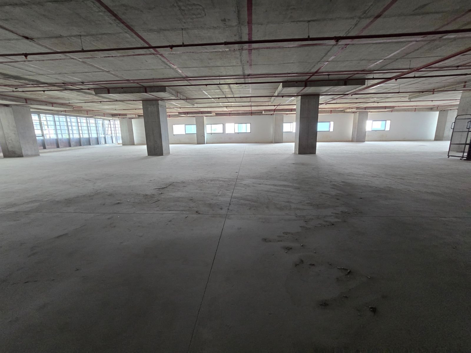 15000 sq ft Commercial Space For Rent In A grade Building