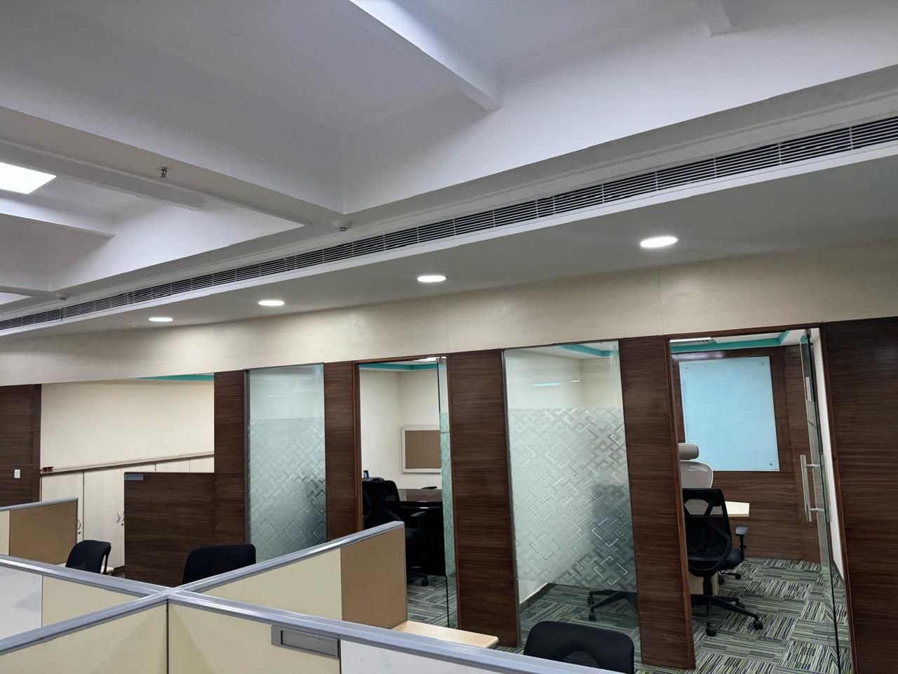 Plug N Play Office Space For Rent