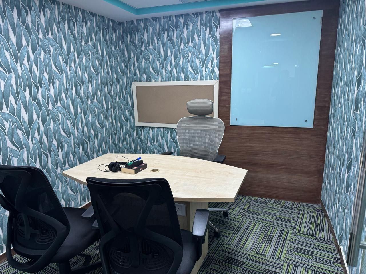 Plug N Play Office Space For Rent