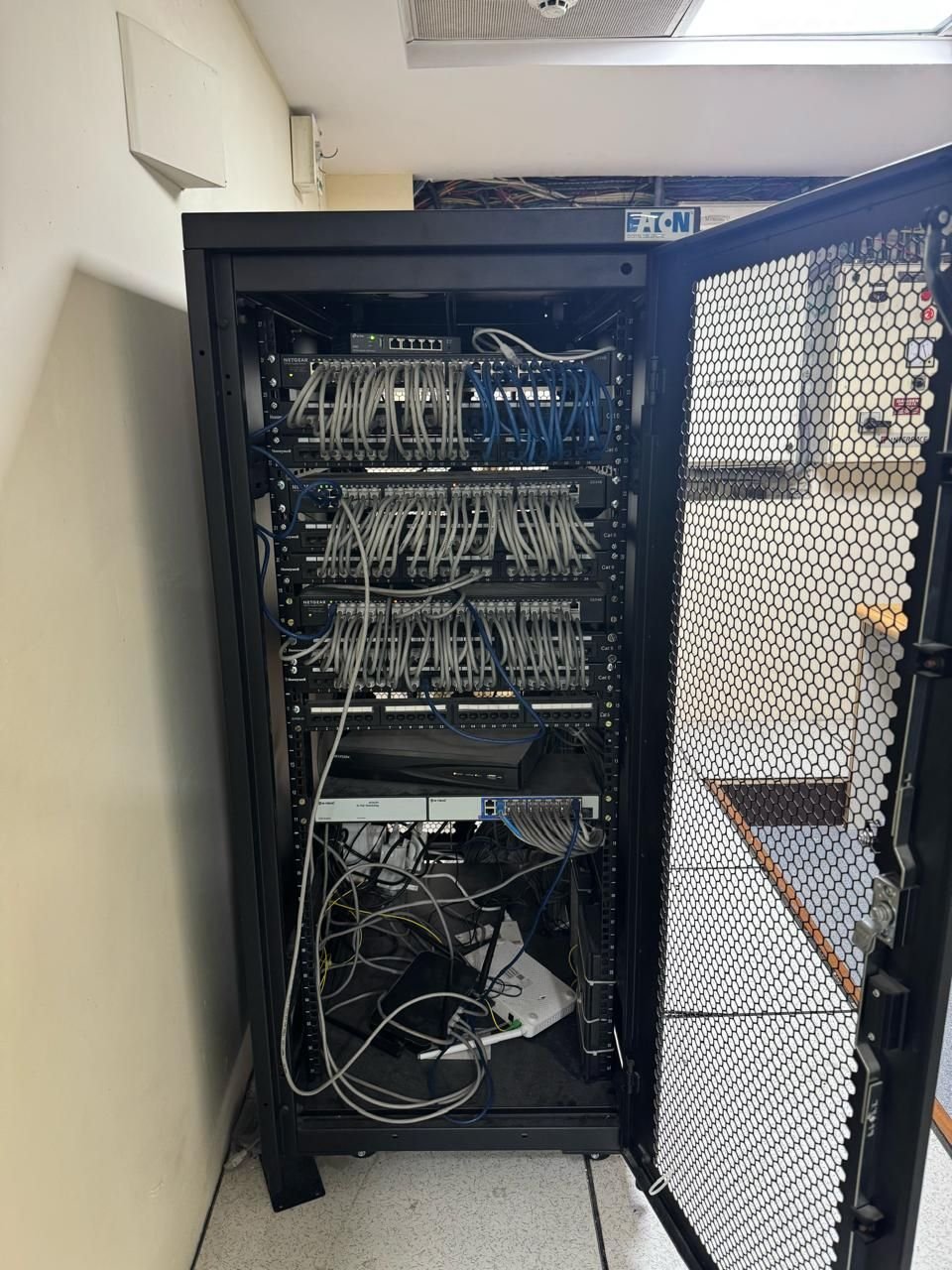 Plug N Play Office Space For Rent