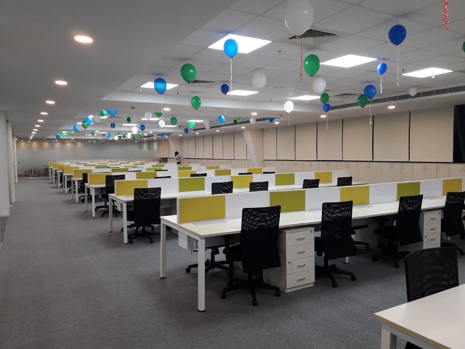 Plug N Play Office Space For Rent In Cyber Gateway